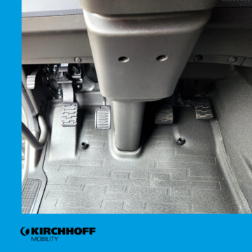 Detailansicht Doppelpedalerie Volvo-LKW