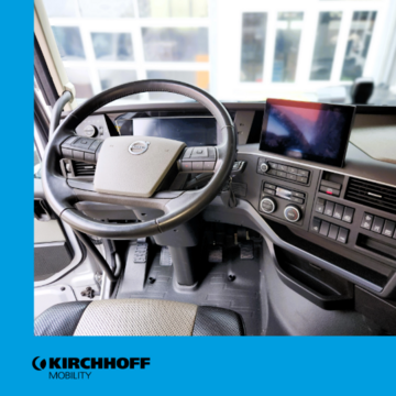 Innenansicht - Volvo-LKW mit Doppelpedalerie